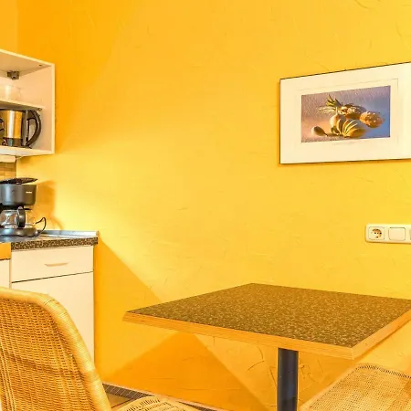 In With Private Terrace And Garden Апартаменты Варменштайнах